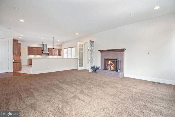 Empty room, Fireplace, Interior, Kitchen, Pendant Lights, Recessed Lighting