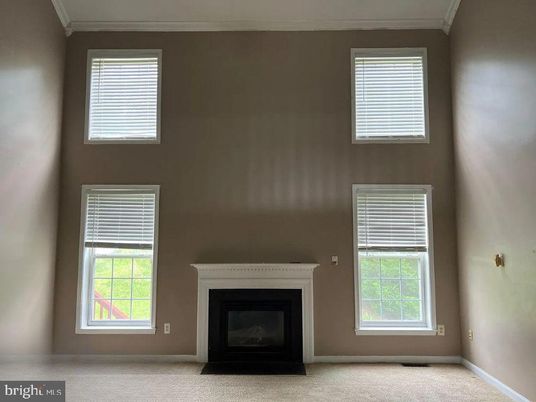 Empty room, Fireplace, Interior