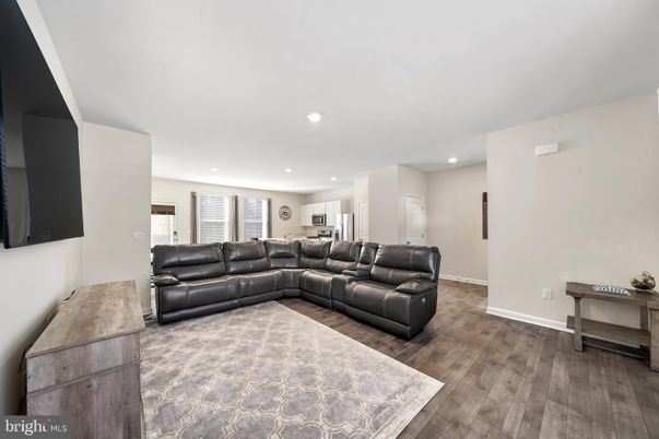 Interior, Kitchen, Living room, Recessed Lighting, Wood Texture Flooring