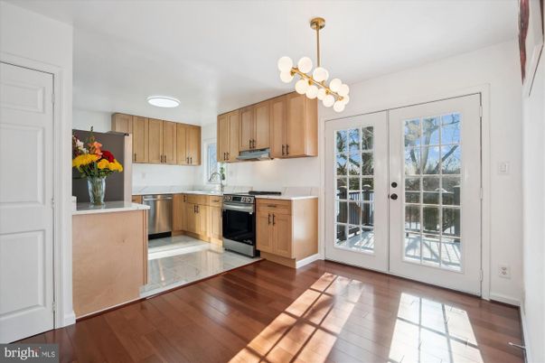 Interior, Kitchen, Pendant Lights, Stainless Steel Appliances, Wood Texture Flooring