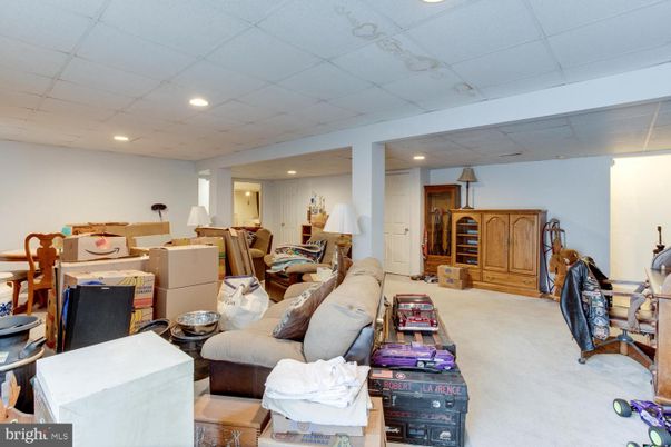 Dining room, Interior, Living room, Recessed Lighting