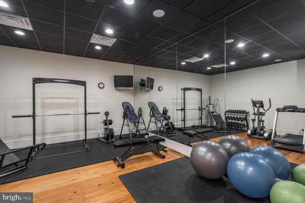 Fitness Equipment, Interior, Recessed Lighting, Wood Texture Flooring