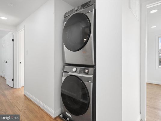 Interior, Recessed Lighting, Utility Closets, Washer, Wood Texture Flooring