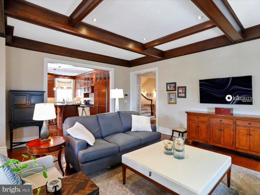 Interior, Living room, Pendant Lights, Recessed Lighting, Wooden Beams