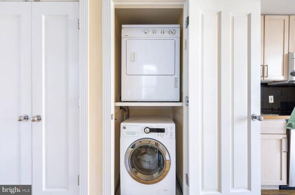 Interior, Utility Closets, Washer