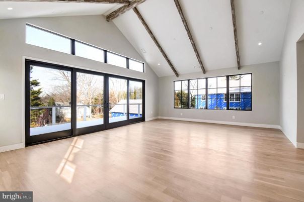 Empty room, Interior, Recessed Lighting, Wooden Beams, Wood Texture Flooring