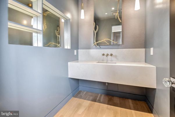 Bathroom, Interior, Pendant Lights, Wood Texture Flooring