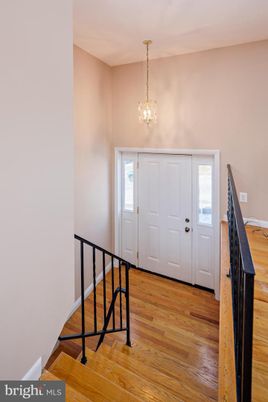 Chandelier, Interior, Wood Texture Flooring