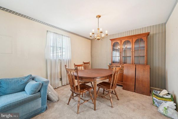 Chandelier, Dining room, Interior