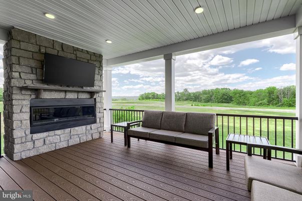 Exterior, Fireplace
