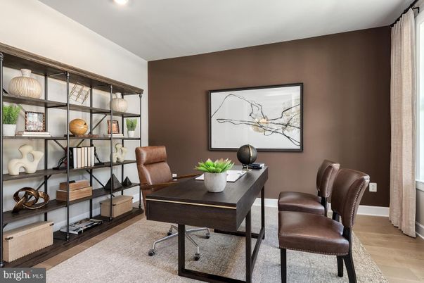 Home Office, Interior, Recessed Lighting, Wood Texture Flooring