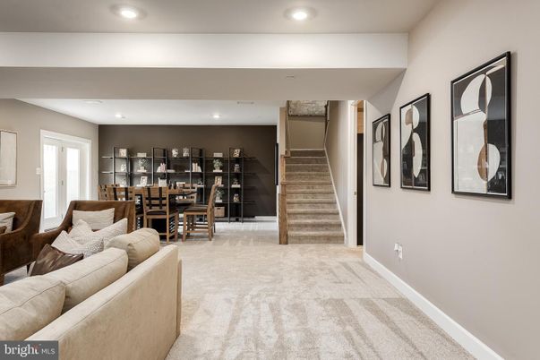 Dining room, Interior, Living room, Recessed Lighting