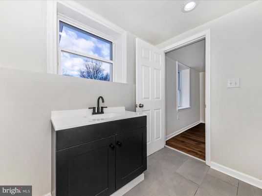 Bathroom, Interior, Recessed Lighting, Wood Texture Flooring