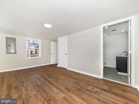 Bathroom, Empty room, Interior, Recessed Lighting, Wood Texture Flooring