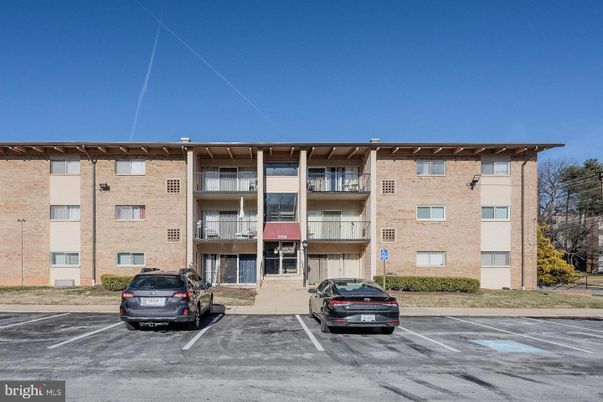 Exterior, Facade, Condo Building
