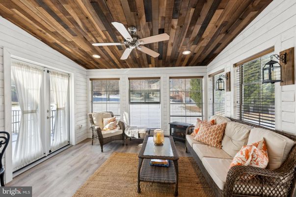 Interior, Living room, Recessed Lighting, Wooden Ceilings, Wood Texture Flooring