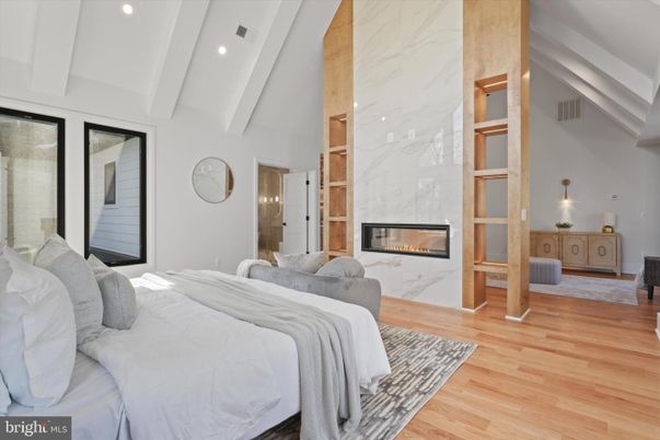 Bedroom, Fireplace, Interior, Recessed Lighting, Wood Texture Flooring