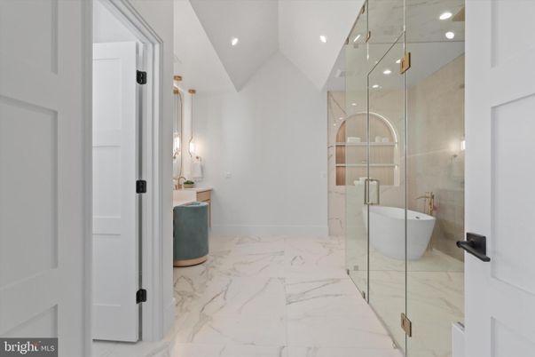 Bathroom, Free Standing Baths, Glass Shower, Interior, Marble, Recessed Lighting