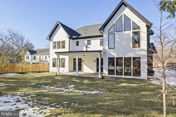 Backyard, Exterior, Facade, Farmhouse