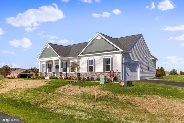 Attached, Exterior, Facade, Farmhouse