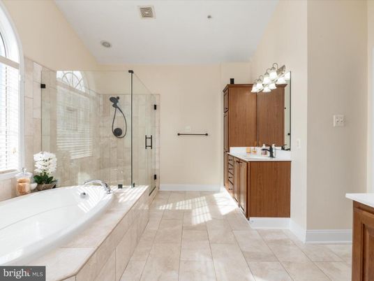 Bathroom, Dual Sink Vanities, Glass Shower, Interior