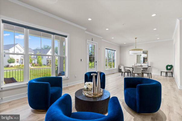 Dining room, Interior, Living room, Pendant Lights, Recessed Lighting, Wood Texture Flooring