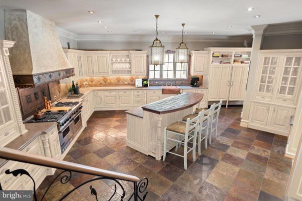 Interior, Kitchen, Pendant Lights, Recessed Lighting