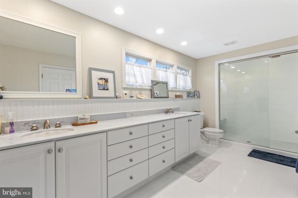 Bathroom, Dual Sink Vanities, Glass Shower, Interior, Recessed Lighting