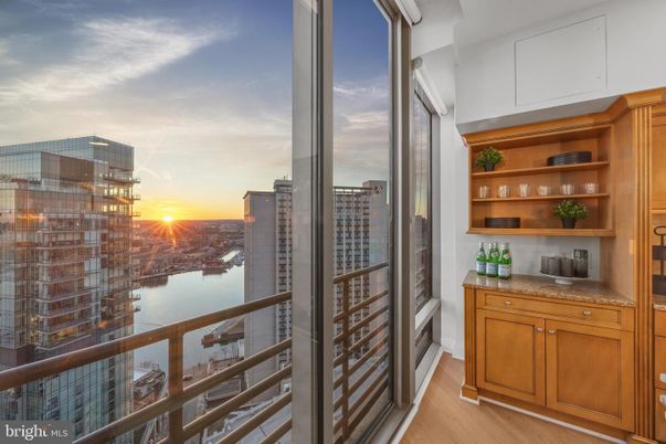 Water, Interior, Other, Skyline
