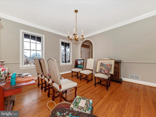 Chandelier, Interior, Wood Texture Flooring