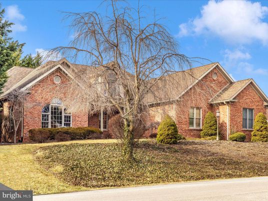 Exterior, Facade, Brick Facade, Brick Traditional