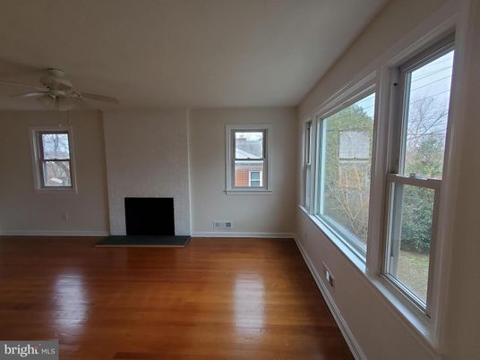 Empty room, Fireplace, Interior, Wood Texture Flooring