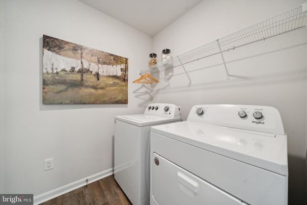 Interior, Utility Closets, Washer, Wood Texture Flooring
