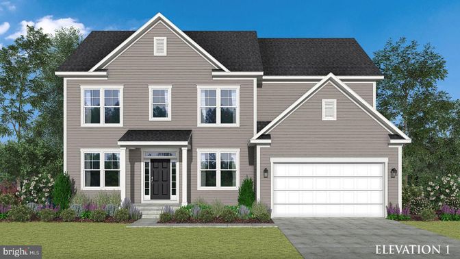 Attached, Exterior, Facade, Farmhouse