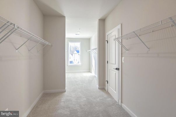 Interior, Walk-in Closets