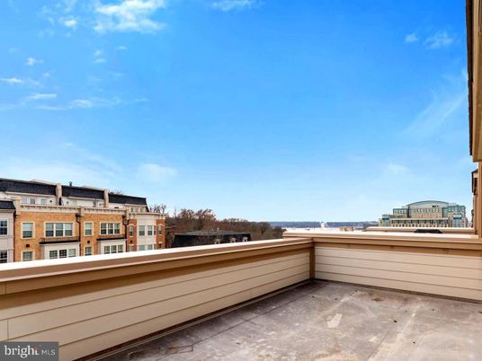Exterior, Other, Skyline