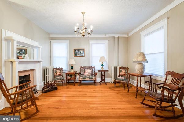 Chandelier, Fireplace, Interior, Wood Texture Flooring