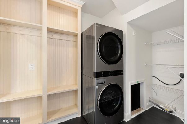 Interior, Utility Closets, Washer