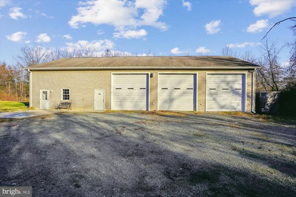 Backyard, Detached Garage, Exterior