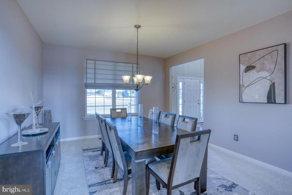 Chandelier, Dining room, Interior