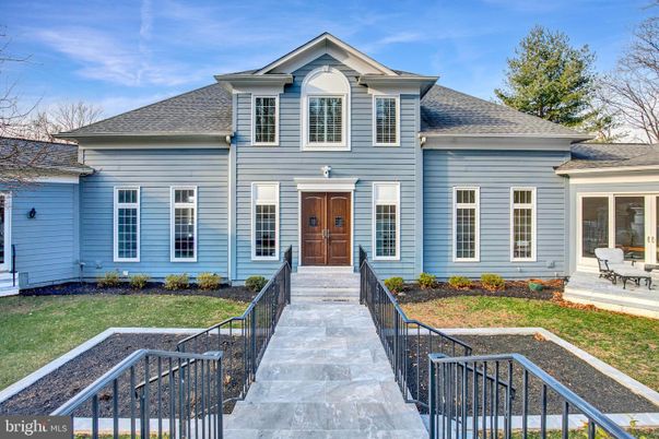 Exterior, Facade, French Provincial