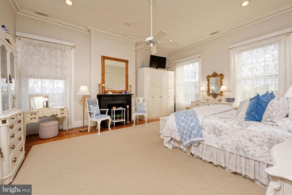 Bedroom, Home Office, Interior, Recessed Lighting, Wood Texture Flooring