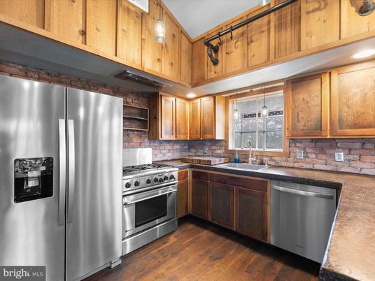 Interior, Kitchen, Pendant Lights, Stainless Steel Appliances, Wood Texture Flooring