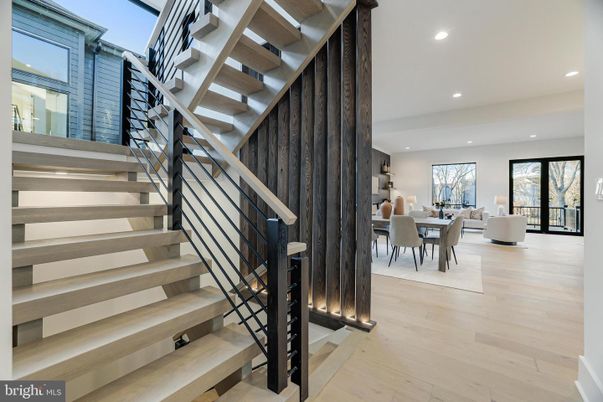 Dining room, Interior, Living room, Recessed Lighting, Wood Texture Flooring