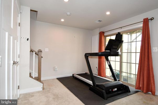 Fitness Equipment, Interior, Recessed Lighting