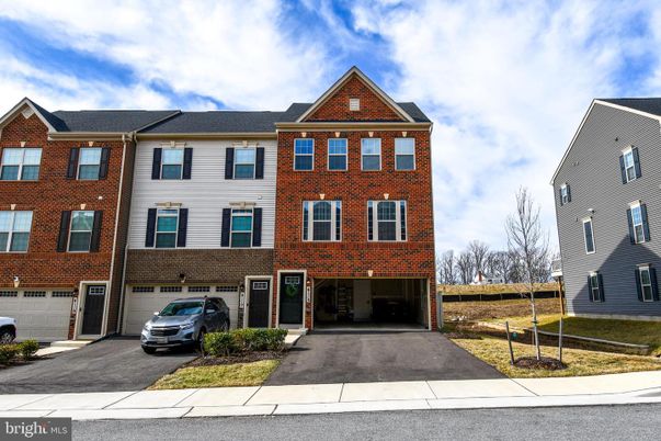 Attached, Exterior, Facade, Brick Facade, Rowhouse