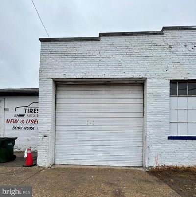 Detached Garage, Exterior