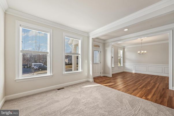 Chandelier, Empty room, Interior, Recessed Lighting, Wood Texture Flooring