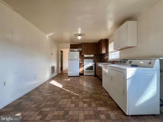 Interior, Kitchen, Washer