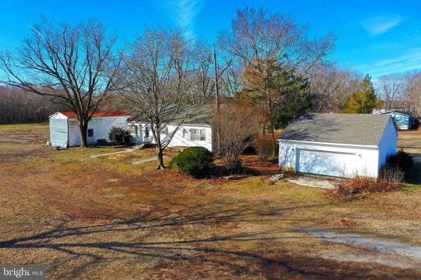 Backyard, Detached Garage, Exterior